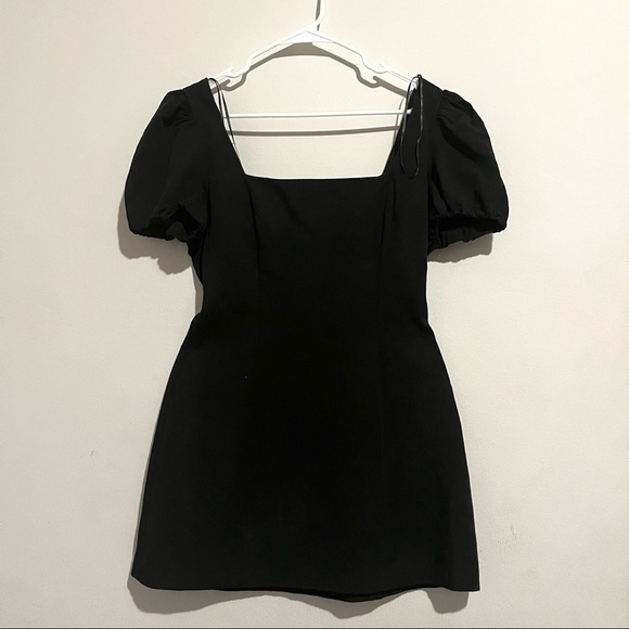 COPY - Zara puff sleeve linen mini dress - Picture 9 of 14